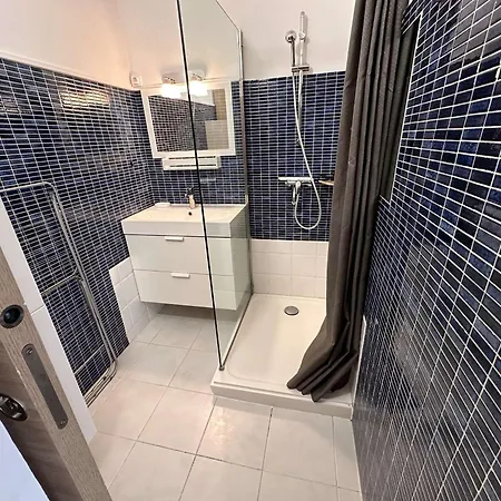 아파트 2 Pieces Renove Avec Terrasse Et Climatisation A Port Camargue - Fr-1-731-152 르그로뒤후아