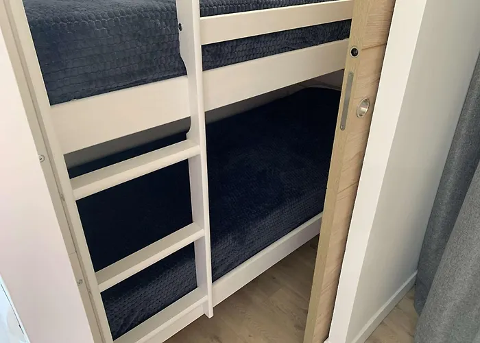 Apartman 2 Pieces Renove Avec Terrasse Et Climatisation A Port Camargue - Fr-1-731-152 Le Grau-du-Roi